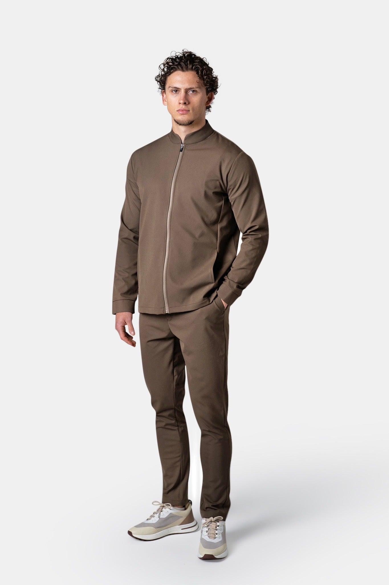 TECH SUIT PANTS - BRUIN